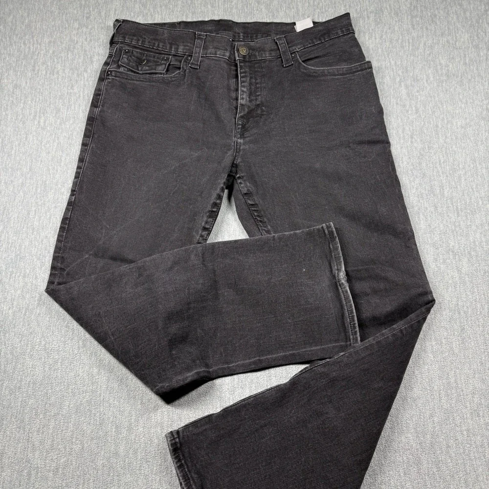 True Religion 37 model button